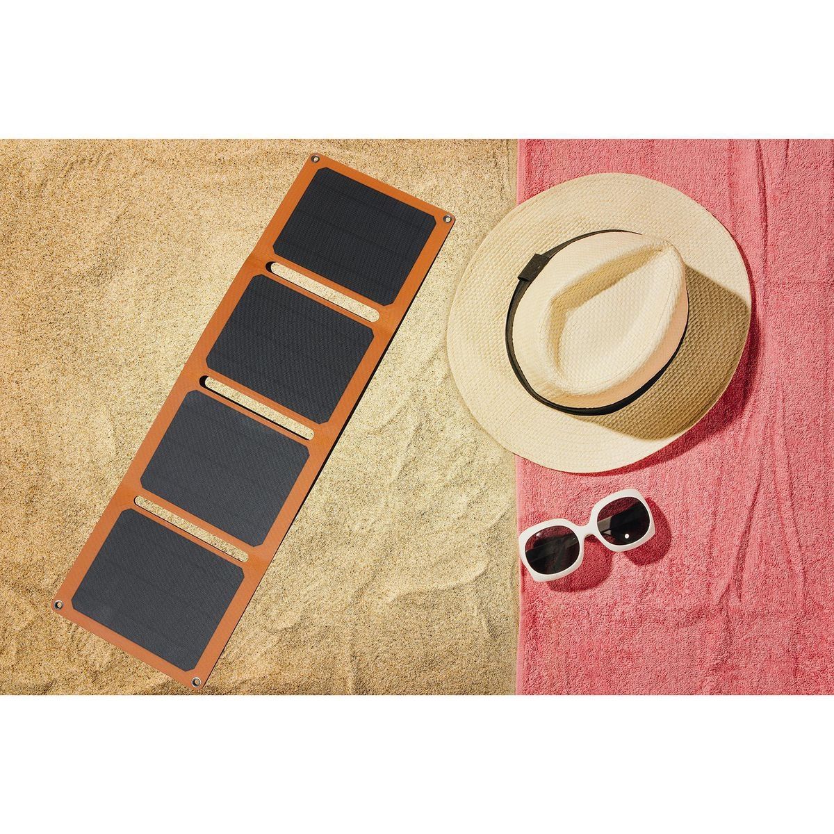 18 Watt Foldable Solar Panel Y152381
