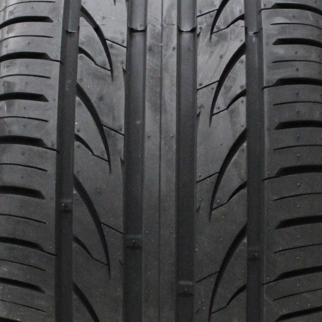 225/40ZR18 92W XL Passenger Tire N8331