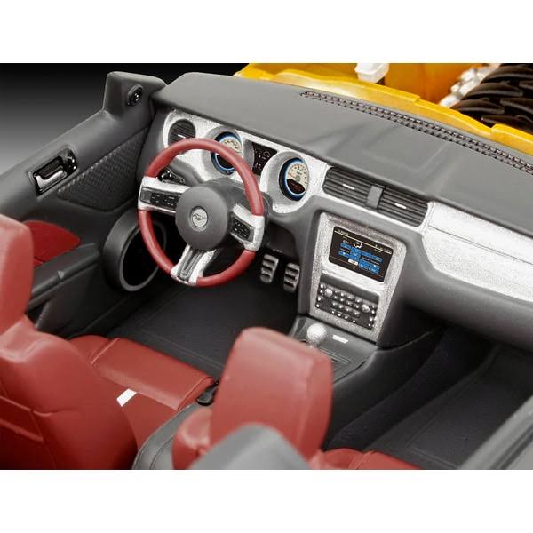 1:25 Model Car Kit X287284