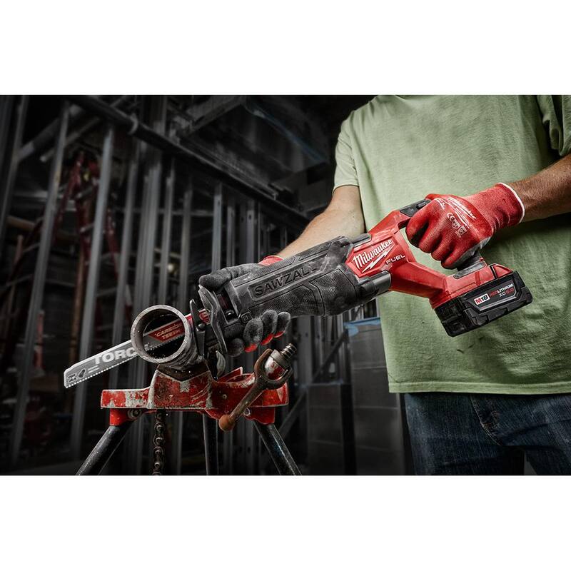 18-Volt Lithium-Ion Brushless Cordless Combo Kit (5-Tool) with Handheld Blower R172124