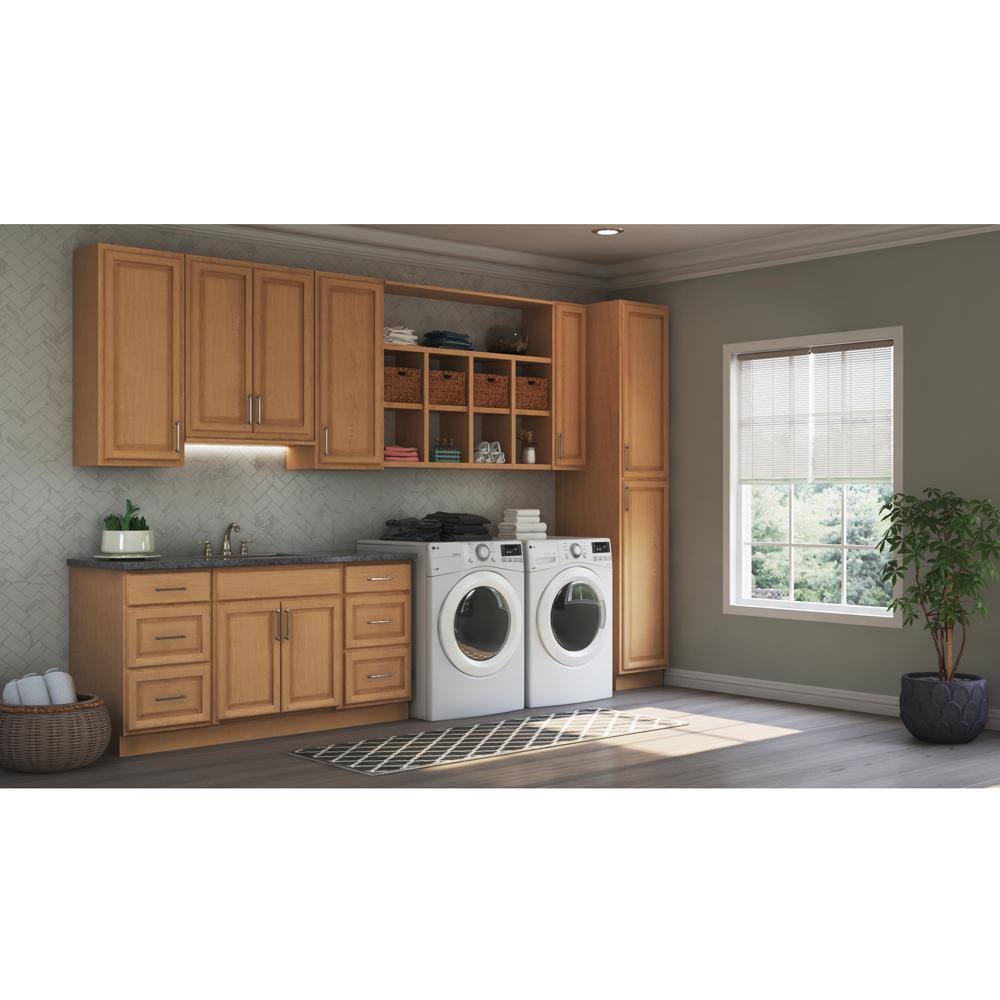 White Base Cabinet 21x24 in. A863