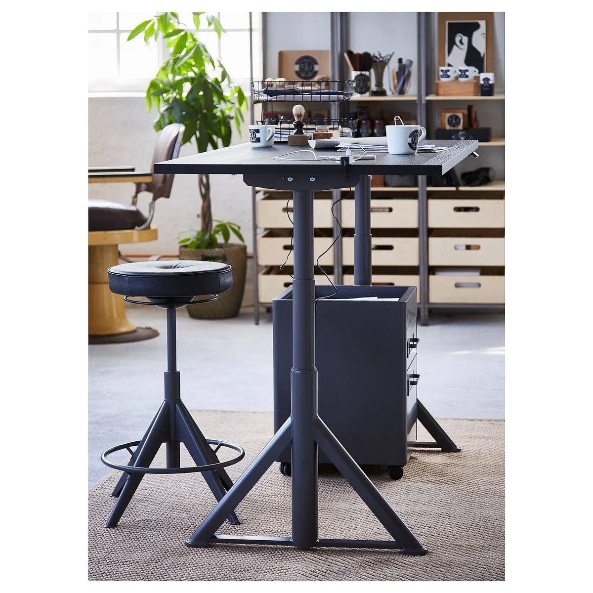 Dark Gray Drawer Unit on Casters Y237074