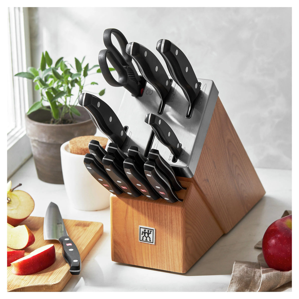 15 Pc Self-Sharpening Knife Set in Brown Ash Wood Block V385537