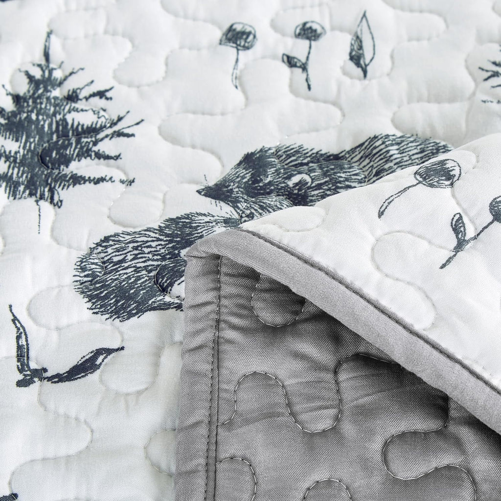 3-Piece King White Black Gray Microfiber Quilt Set O520