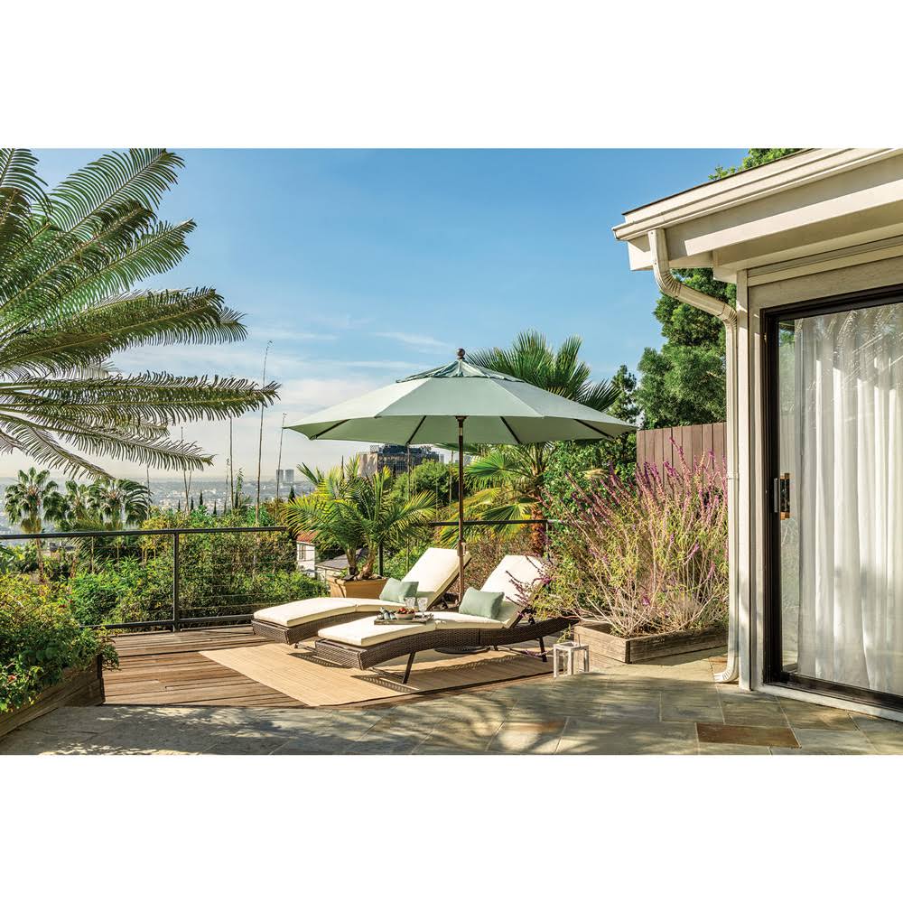Black Octagon Push Button Tilt Market Umbrella Y52711