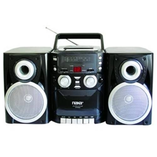 Portable CD Player with AM-FM Stereo Radio Cassette Player-recorder and Twin Detachable Speakers T902479