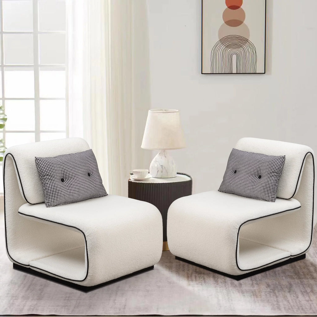 White Upholstered Sherpa Accent Chair B53363