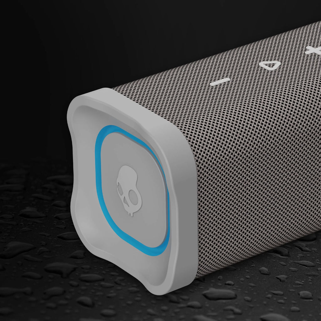 Black Compact Wireless Speaker R8278