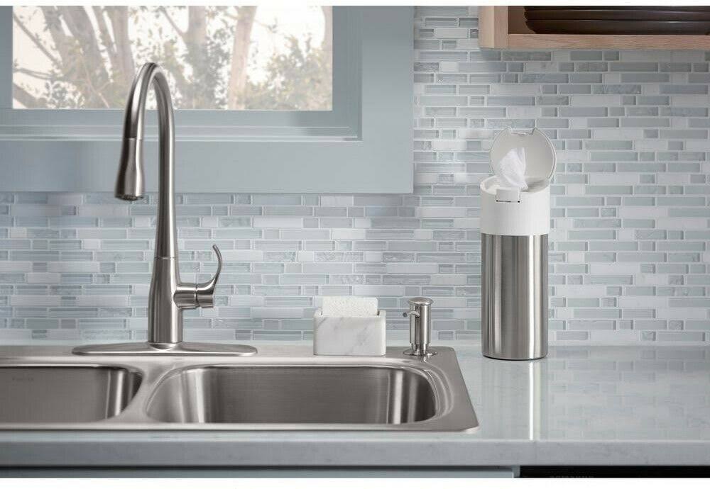 Vibrant Stainless Pull-Down Faucet with Soap Dispenser U806790