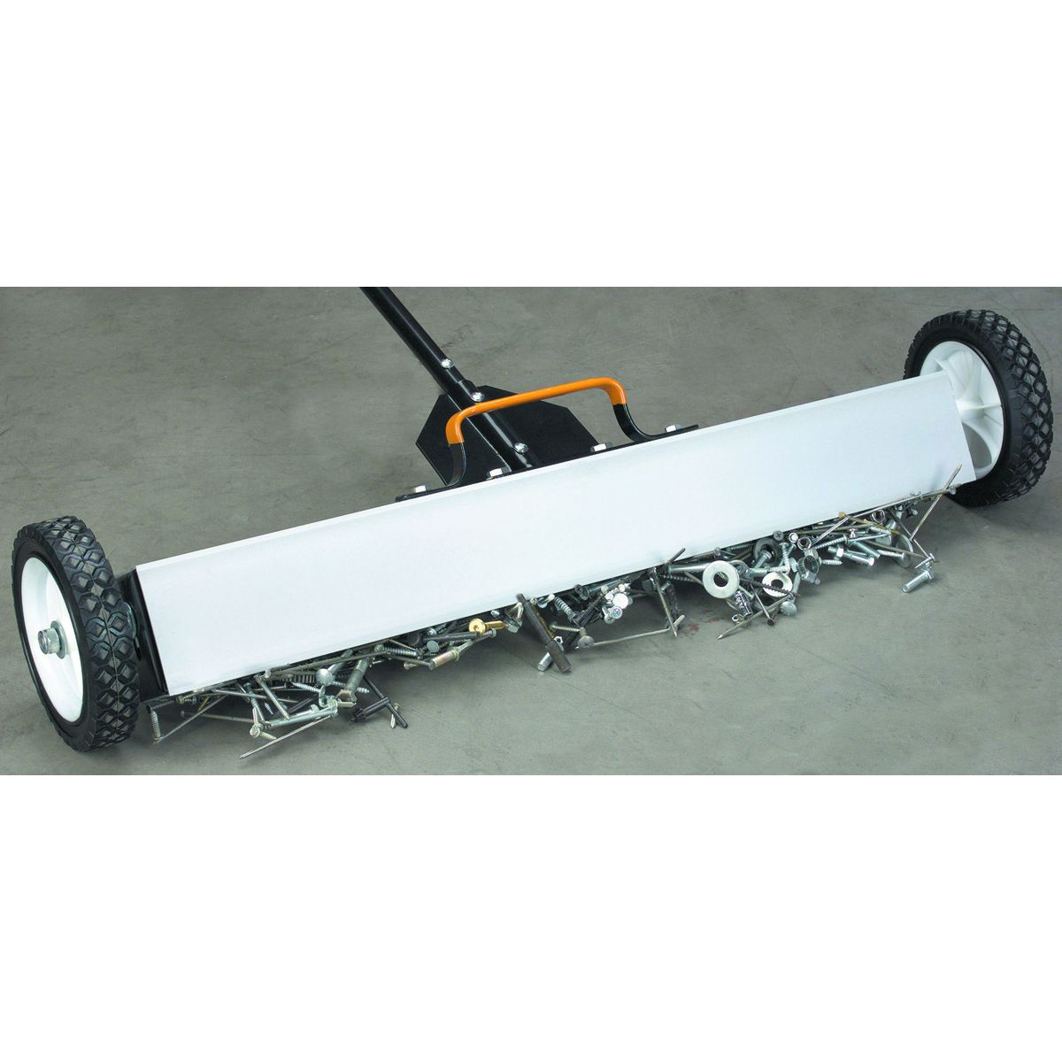 30 In. Magnetic Sweeper with Wheels T551