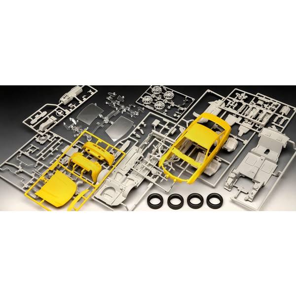 1:25 Model Car Kit X287284