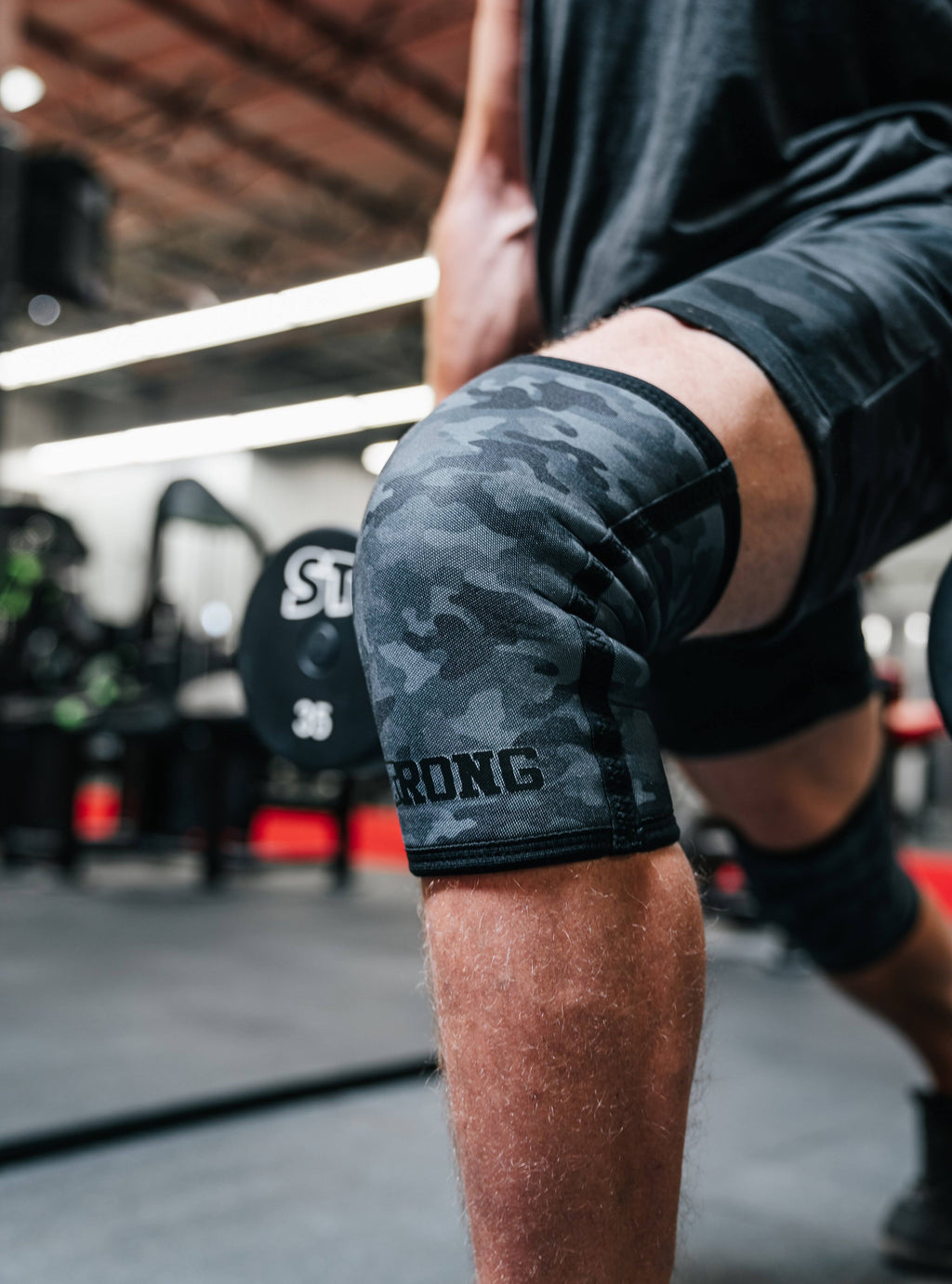Black Knee Sleeves C55420