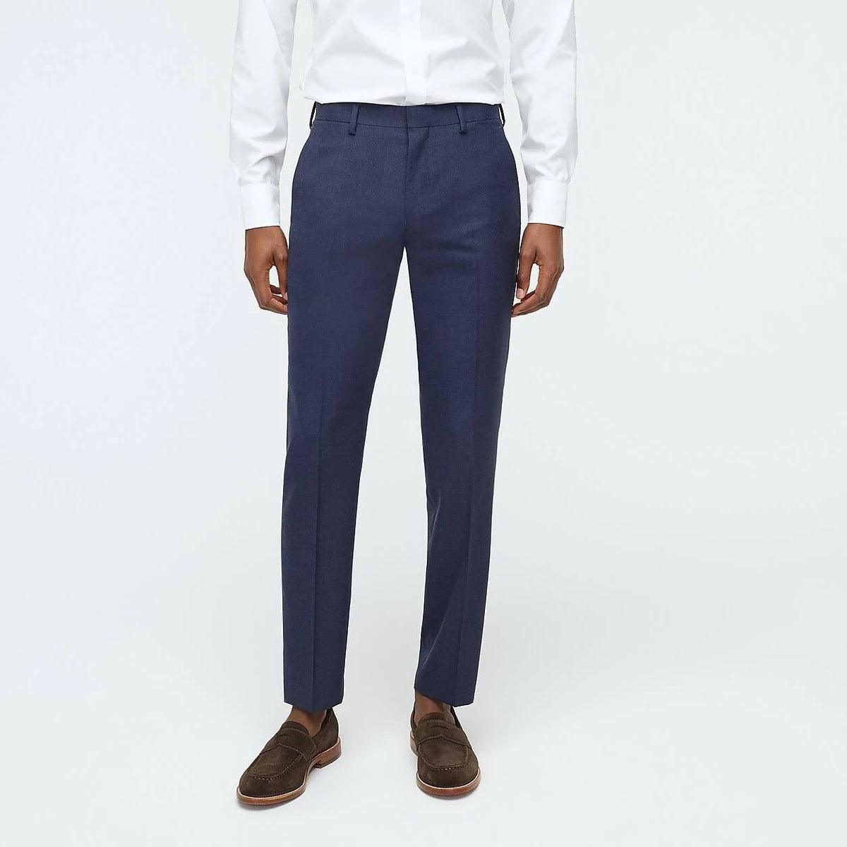 Slim-Fit Suit Pant in Italian Wool Q808